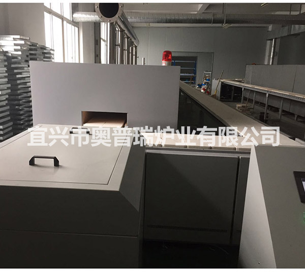 1643020328159870.jpg 推板6.jpg